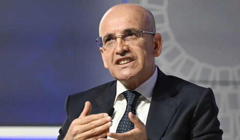 Sanayi Üretimi Neden Düştü? Mehmet Şimşek’ten Dikkat Çeken Açıklama!