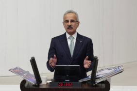 ulastirma-ve-altyapi-bakani-uraloglundan-sosyal-medya-duzenlemesi-aciklamasi-y9f4.jpg