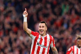 athletic-bilbaolu-oyuncu-alex-berenguere-evinde-silahli-saldiri-xs2d.jpg