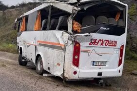 Balıkesir'de işçi servisi devrildi: 4'ü ağır, 25 yaralı