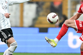 besiktas-evinde-samsunsporu-agirliyor-4isz.jpg