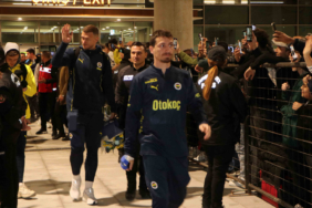 fenerbahce-kafilesi-adanaya-ulasti-w3vf.jpg