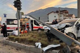 Fethiye’de trafik kazası: 2’si çocuk, 6 yaralı