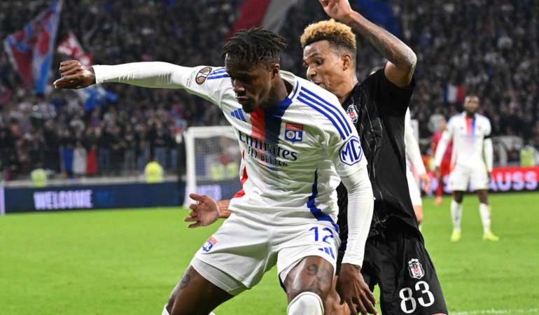 Galatasaray, Zaha transferini açıkladı