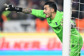 trabzonspor-sivasspor-macinda-ilginc-anlar-ugurcan-cakir-penalti-kullanmak-istedi-tartisma-cikti-zhp.jpeg