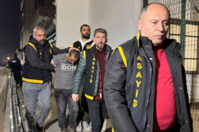 3-gun-boyunca-avm-havalandirmasinda-saklanan-hirsiz-yakalandi-aw8q.jpg