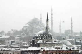 Beklenen Kar Yağışı Başladı! Meteoroloji'den 19 İle Sarı Kodlu Uyarı