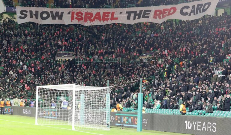 Celtic taraftarından, İsrail’e Kırmızı Kart