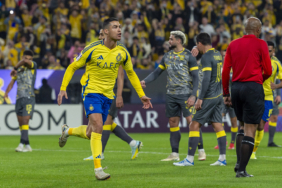 cristiano-ronaldo-yine-para-basti-ust-uste-ikinci-kez-en-cok-kazanan-sporcu-oldu-dogk.jpg