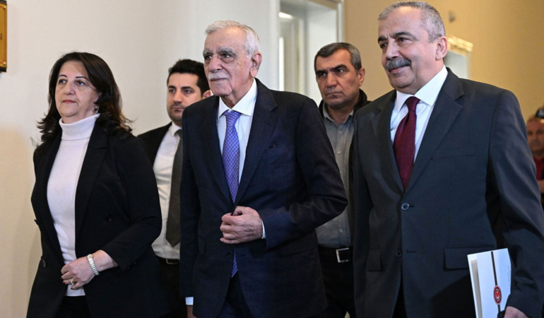 DEM Parti İmralı’ya gidiyor!