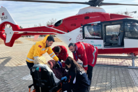 hamile-kadin-ambulans-helikopter-ile-vana-getirildi-xqvt.jpg