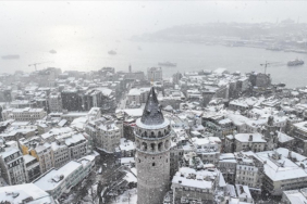 istanbulda-kar-yagisi-araliklarla-etkili-oluyor-123625-20250223.jpg