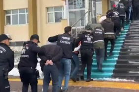 kayseride-zehir-tacirlerine-yonelik-operasyonda-5-kisi-tutuklandi-uexz.jpg