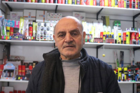 kentte-bu-isi-yapan-tek-kisi-baba-meslegi-icin-universiteden-ayrildi-58-yildir-surduruyor-mwwy.jpg