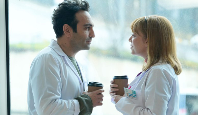 Kızıl Goncalar’dan Bahar’a sürpriz transfer
