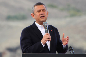 ozgur-ozel-partimiz-cirkin-bir-saldirinin-altinda-qcje.jpg