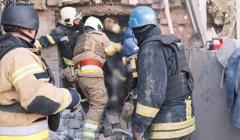 Rusya’dan Ukrayna’ya Füze Saldırısı: 5 Ölü, 50 Yaralı