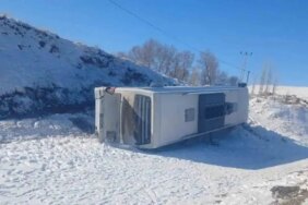 Yolcu Otobüsü Feci Kaza Yaptı! Panik Anı Kamerada