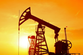 brent-petrolun-varili-7066-dolardan-islem-goruyor-101710-20250317.png