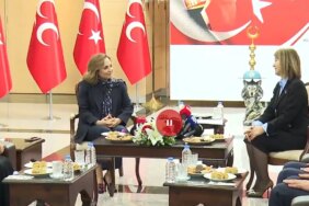DEM Parti ve MHP arasında ilk bayramlaşma! Parti sözcülerinden açıklama geldi