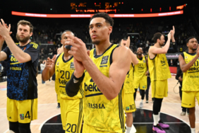 fenerbahce-beko-emporio-armani-milanoyu-76-100-maglup-etti-v8wf.jpg
