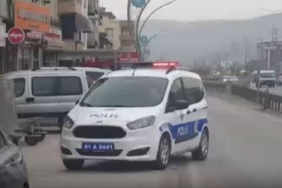 kocaelide-oto-galeriye-silahli-saldiri-x4pi.jpg