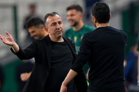konyaspor-teknik-direktoru-recep-ucar-konyaspor-taraftarina-bayram-hediyesi-verdigimiz-icin-de-mutlu.jpeg
