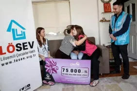 LÖSEV, ramazanda ihtiyaç sahibi ailelerin yüzünü güldürüyor