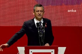 Özgür Özel partisinin 8 Mart Dünya Kadınlar Günü etkinliğinde açıklamalarda bulundu