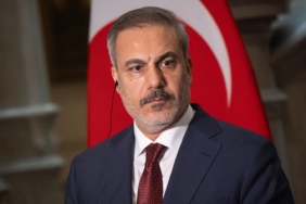 bakan-fidan-pakistan-disisleri-bakani-ile-telefonda-gorustu-hroq.jpg