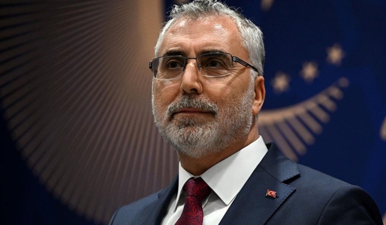 Bakan Işıkhan: İşçimiz, esnafımız, girişimcimiz kazandı