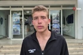 Çöpten Buldu, Emniyete Teslim Etti
