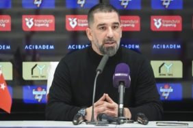 eyupspor-teknik-direktoru-arda-turan-elimizde-iyi-takim-oldugunda-nasil-oynadigimizi-bu-ulkeye-goste.jpeg