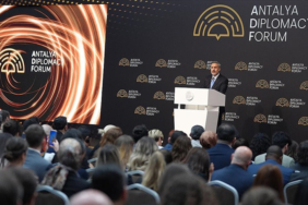 fidan-antalya-diplomasi-forumunda-6-bini-askin-kisiyi-agirladik-214327-20250413.jpg