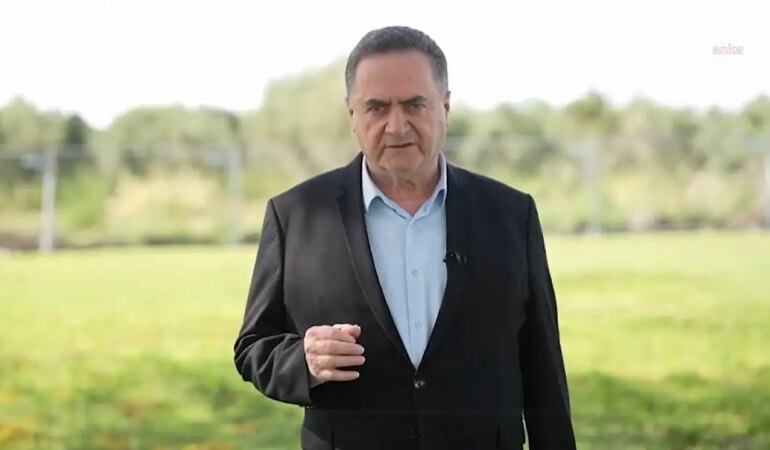 İsrail Savunma Bakanı Katz: Suriye'ye dün geceki saldırılar geleceğe yönelik bir uyarı