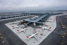 istanbul-havalimanlarindan-ilk-2-ayda-ucan-yolcu-19-milyonu-asti-0rfy.jpg