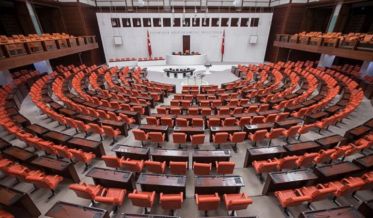 TBMM'de 6 milletvekilinin dokunulmazlığı kaldırılıyor!