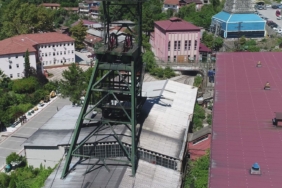 zonguldakta-maden-ocaginda-gocuk-1-isci-mahsur-ajlz.jpg