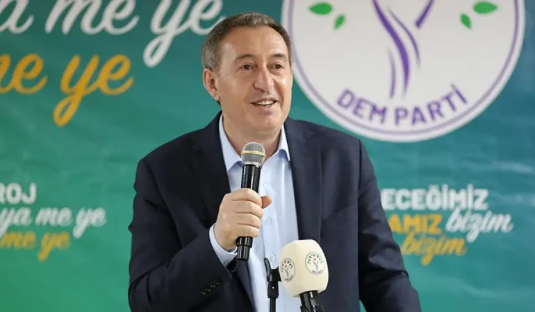 DEM’li Tuncer Bakırhan Korucular Silah Bıraksın