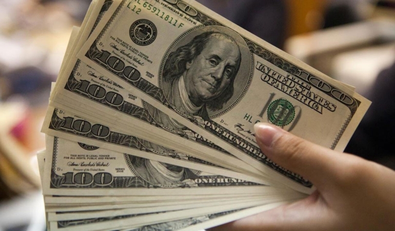 Dolar ve euro haftaya nasıl başladı?