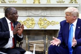 donaldtrumpcyrilramaphosareuters2jpg-2y6UR3aiaUS-1fxHhvrSOw.jpg