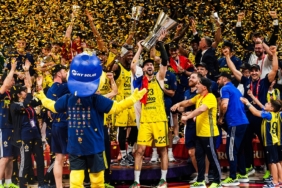 euroleague-sampiyonu-fenerbahce-beko-kupasina-kavustu-zfak.jpg