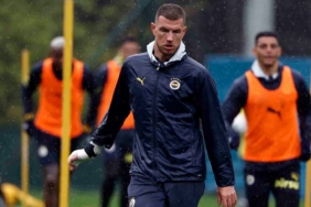 fenerbahce-besiktas-derbisinin-calismalarini-yagis-altinda-surdurdu-waqk.jpg
