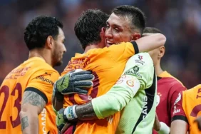 Galatasaray Sezonu Zaferle Kapattı, Muslera ve Mertens'e Veda