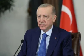 riyadda-4lu-suriye-zirvesi-114741-20250514.webp.webp