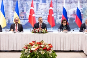 rusya-istanbuldaki-muzakerelerde-ukrayna-ile-saglanan-anlasmalara-bagli-kaliyoruz-wrtl.jpg