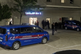 tokatta-korkunc-olay-yengesini-katletti-kardesini-yaraladi-cl5x.jpg