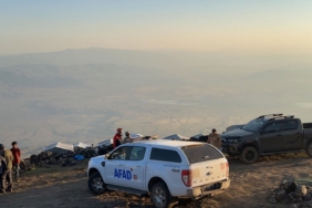 agri-dagi-tirmanisinda-rahatsizlanan-bir-kisi-yasamini-yitirdi-amxp.jpg