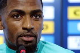 ancelotti-brezilyada-kimsenin-istemedigi-cop-toplayan-futbolcuyu-milli-takima-cagirdi-brezilya-tarih.jpeg