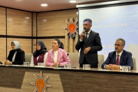 cumhurbaskani-erdogan-ak-parti-agri-teskilatinin-bayramini-telefonla-kutladi-jgjq.jpg